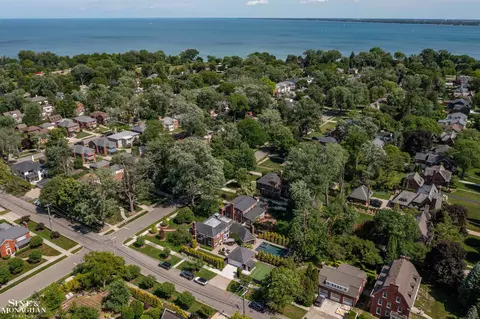 View/Area - 797 Trombley, Grosse Pointe Park, MI 48230 photo 3 of 3