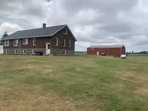 Exterior - 3447 E Bessinger, Au Gres, MI 48703 photo 5 of 6