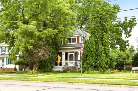 1642 Brockway, Saginaw, MI 48602