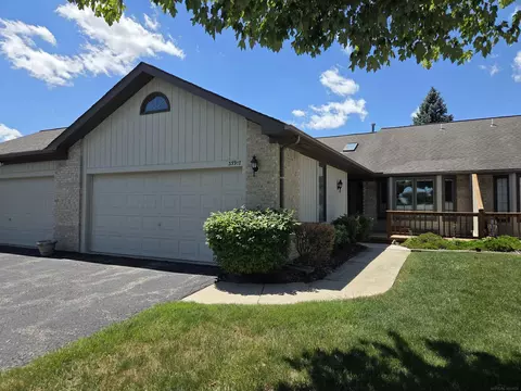 33917 Lakewood, Sterling Heights, MI 48312