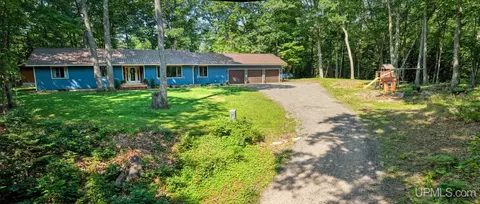 1003 County Road 480, Marquette, MI 49855