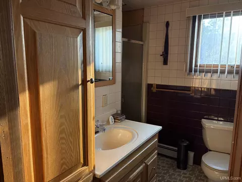 Bath - E8183 Alice, Ramsay, MI 49959 photo 3 of 3