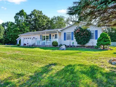 Exterior - 2811 Huckleberry Trl, Farwell, MI 48622 photo 2 of 5