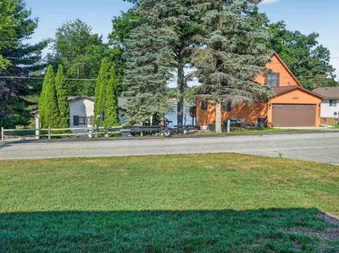 Exterior - 2811 Huckleberry Trl, Farwell, MI 48622 photo 5 of 5