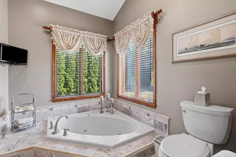 Bath - 20875 Irwin, Armada, MI 48005 photo 3 of 3