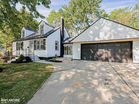 28135 Marshall, Southfield, MI 48076