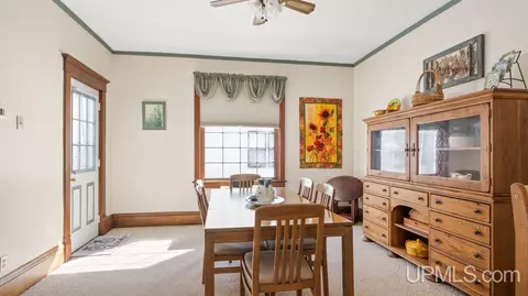 304 S 7th, Escanaba, MI 49829 photo 9