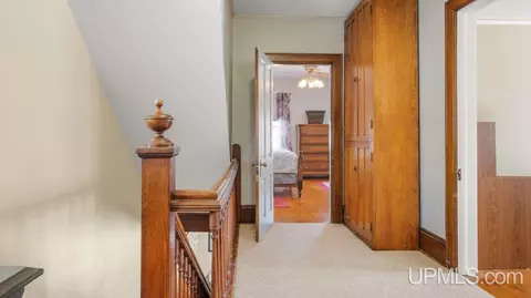 304 S 7th, Escanaba, MI 49829 photo 25