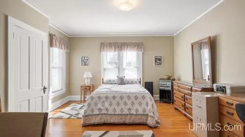 304 S 7th, Escanaba, MI 49829 photo 20