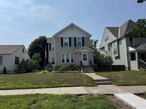 304 S 7th, Escanaba, MI 49829 photo 40