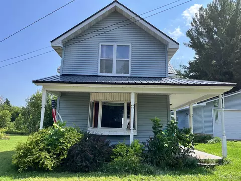 211 S Steel, Ontonagon, MI 49953