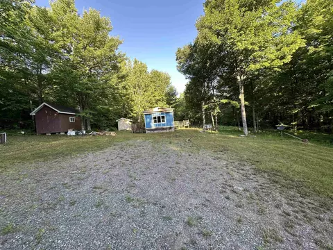 Exterior - 8523 Co Rd 496, Ishpeming, MI 49849 photo 2 of 10