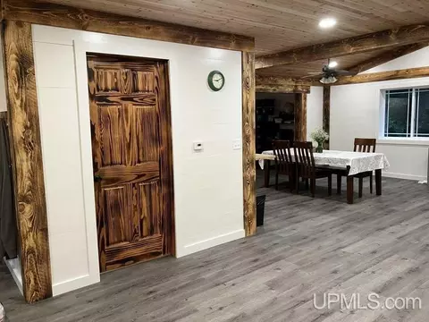 Entry Way - n3395 Raspberry Lane, Munising, MI 49862 photo 2 of 3