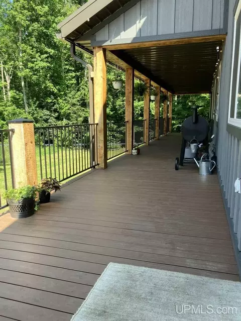 Exterior - n3395 Raspberry Lane, Munising, MI 49862 photo 3 of 9