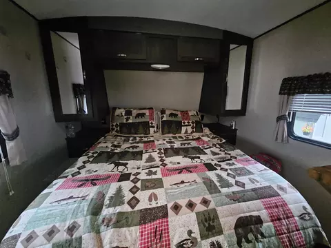 Bedroom - 3200 E Arnold Lk #31, Harrison, MI 48625 photo 1 of 3