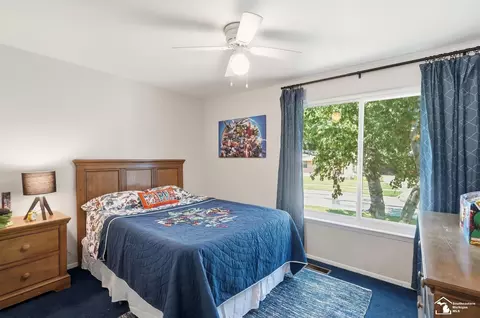 Bedroom - 650 Dane, Monroe, MI 48162 photo 5 of 8
