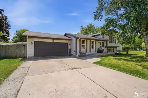 Exterior - 650 Dane, Monroe, MI 48162 photo 3 of 13