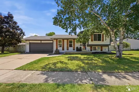 Exterior - 650 Dane, Monroe, MI 48162 photo 2 of 13