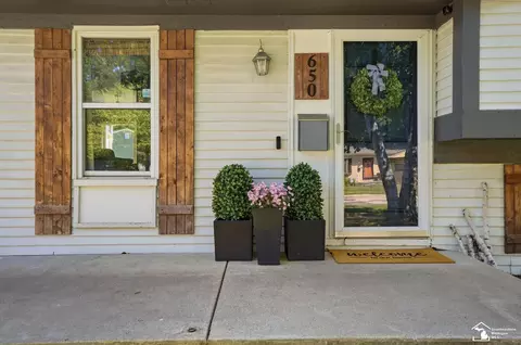 Exterior - 650 Dane, Monroe, MI 48162 photo 5 of 13