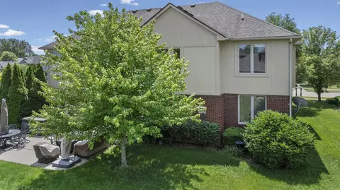Exterior - 18913 Strongford, Macomb, MI 48044 photo 9 of 9