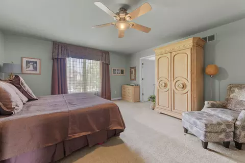 Bedroom - 18913 Strongford, Macomb, MI 48044 photo 1 of 5