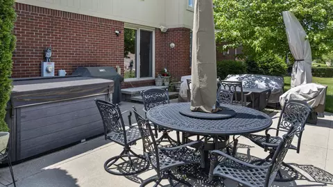 Exterior - 18913 Strongford, Macomb, MI 48044 photo 7 of 9