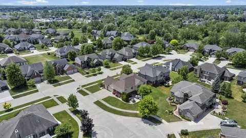 View/Area - 18913 Strongford, Macomb, MI 48044 photo 3 of 7