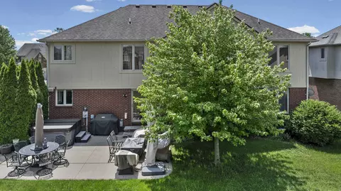 Exterior - 18913 Strongford, Macomb, MI 48044 photo 8 of 9