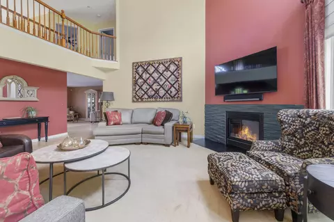 Living - 18913 Strongford, Macomb, MI 48044 photo 2 of 3