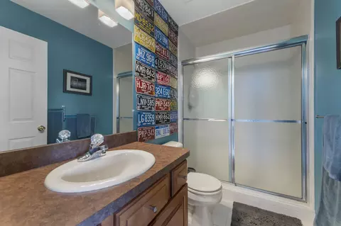 Bath - 18913 Strongford, Macomb, MI 48044 photo 5 of 6