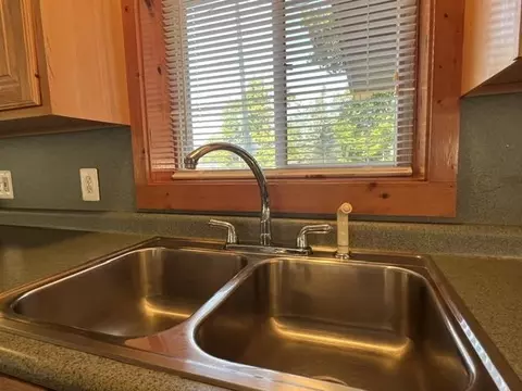 Kitchen - 5230 Pointview, Harrison, MI 48625 photo 4 of 7