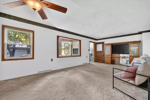Living - 1792 E Lansing, Morrice, MI 48857 photo 1 of 2