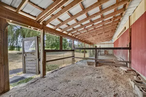 Exterior - 1792 E Lansing, Morrice, MI 48857 photo 5 of 8