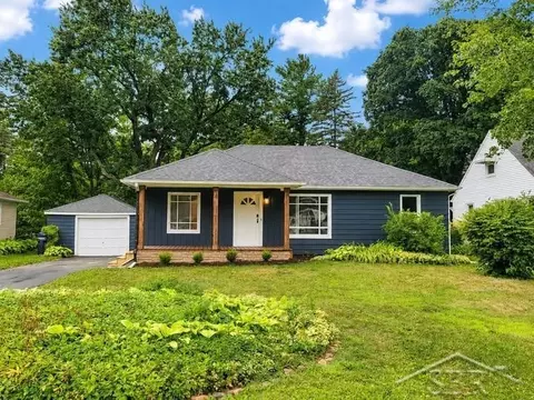 1443 Wilson, Saginaw, MI 48638