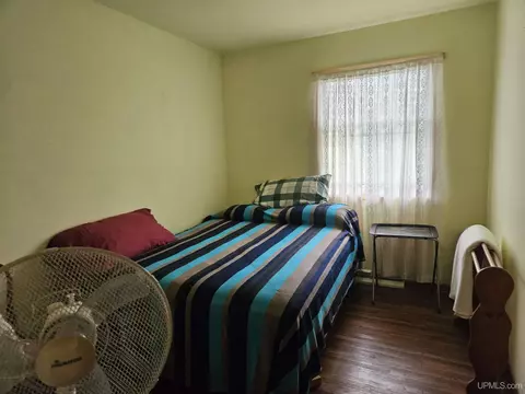 Bedroom - 10 Balsam, White Pine, MI 49971 photo 3 of 3