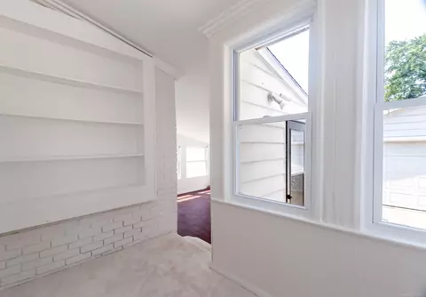 Entry Way - 891 Washington, Grosse Pointe, MI 48230 photo 3 of 5
