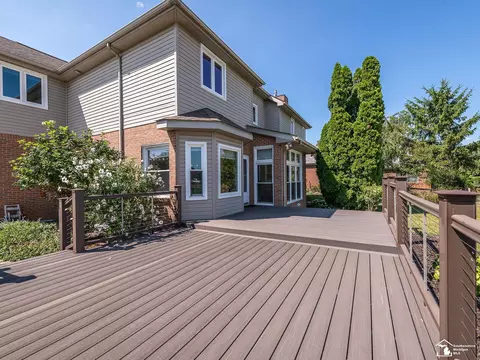 Exterior - 774 Windsor, Monroe, MI 48161 photo 5 of 10