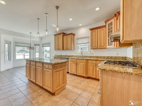 Kitchen - 774 Windsor, Monroe, MI 48161 photo 1 of 5