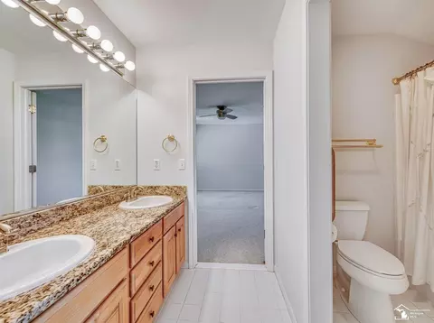 Bath - 774 Windsor, Monroe, MI 48161 photo 5 of 6