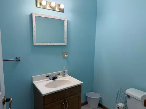 Bath - 2176 Jefferson, Harrison, MI 48625 photo 1 of 5