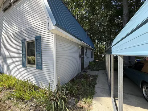 Exterior - 2176 Jefferson, Harrison, MI 48625 photo 5 of 10