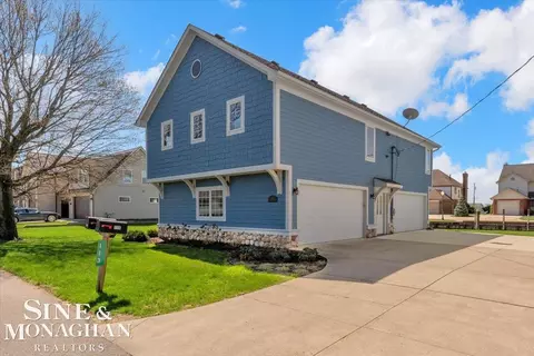 Exterior - 113 Roselawn, Algonac, MI 48001 photo 3 of 7