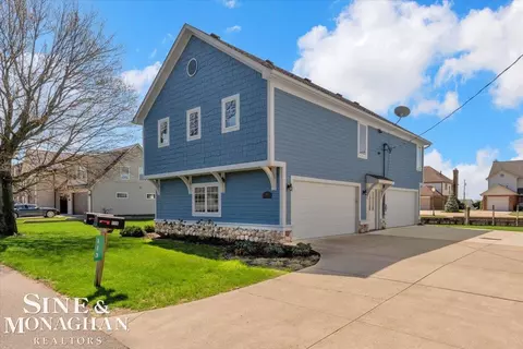 Exterior - 113 Roselawn, Algonac, MI 48001 photo 2 of 4