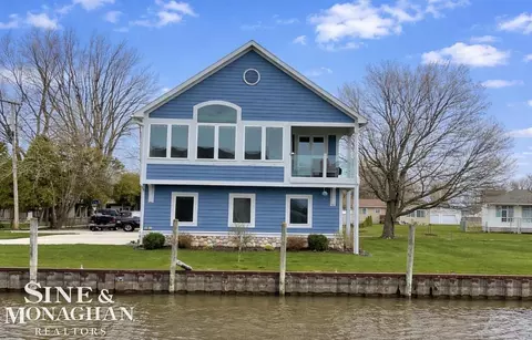 Exterior - 113 Roselawn, Algonac, MI 48001 photo 2 of 7