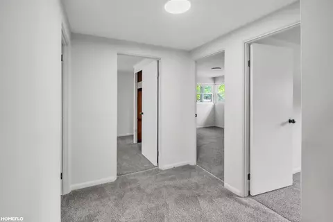 Entry Way - 1762 Copas, Caledonia, MI 48867 photo 2 of 2