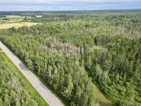 1509 8th, Bark River, MI 49807 photo 3