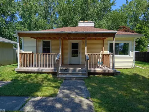 206 Degurse, Marine City, MI 48039