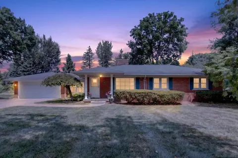 120 Montmorency, Rochester Hills, MI 48307