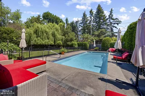 Exterior - 726 Westchester, Grosse Pointe Park, MI 48230 photo 10 of 13