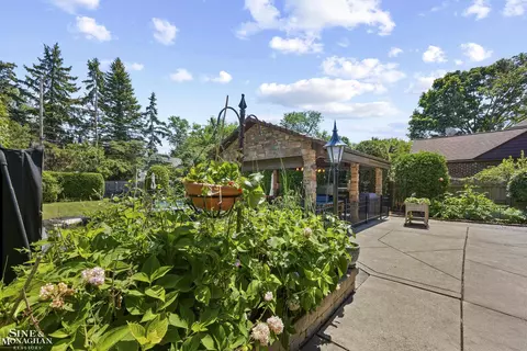 Exterior - 726 Westchester, Grosse Pointe Park, MI 48230 photo 4 of 13